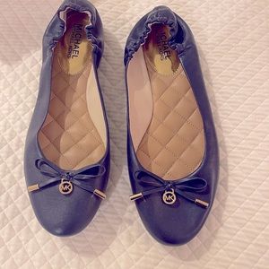 Navy Michael Kors leather flats - worn once - size 9